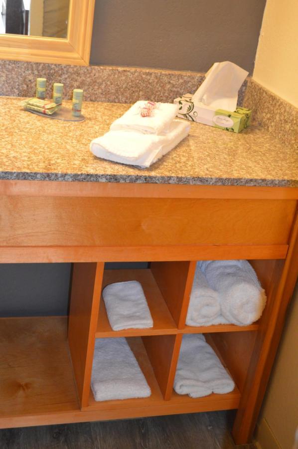 Lake View Inn Granbury Ngoại thất bức ảnh